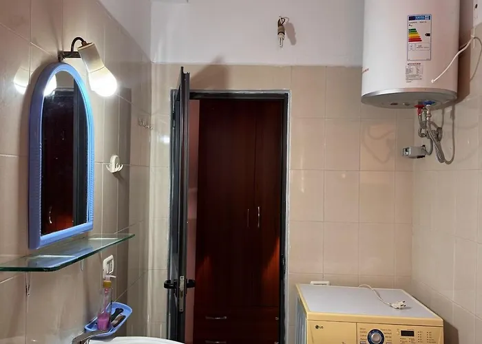 Melas Zaimi Apartment *